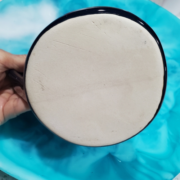 Tumbleweed Pottery North Carolina Large Blue & Tan 1980's "BITE ME" Coffee Mug - Picture 6 of 11